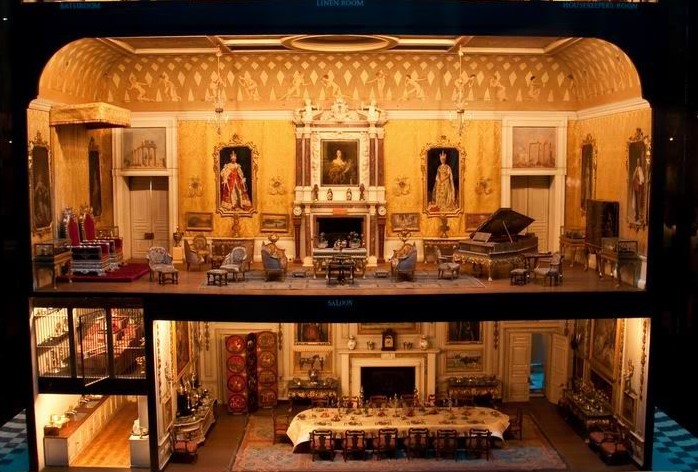 Queen Mary's Dolls' House