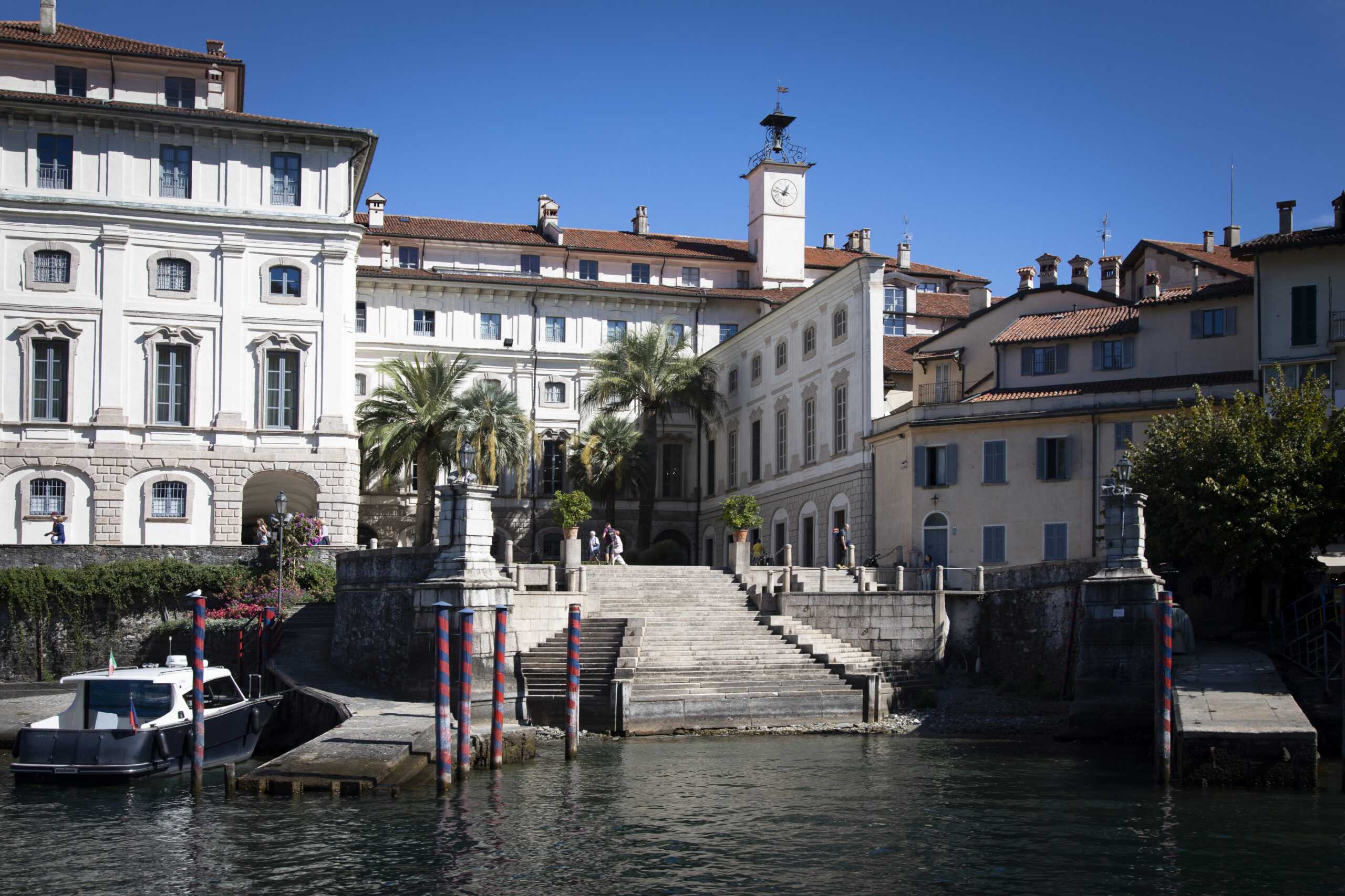 Chicagoans Visit Lakes of Italy | Classic Chicago Magazine